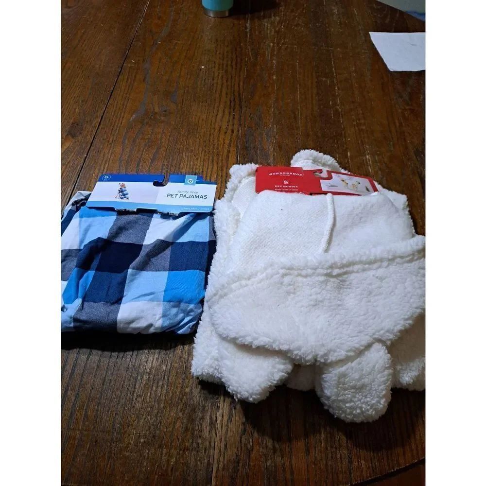 New XL Dog Up To 100lbs Jacket Coat and PJs Pajamas NWT